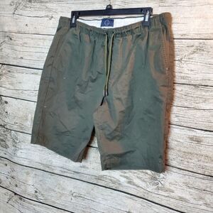 Even Tide Green Shorts Size 36/10
